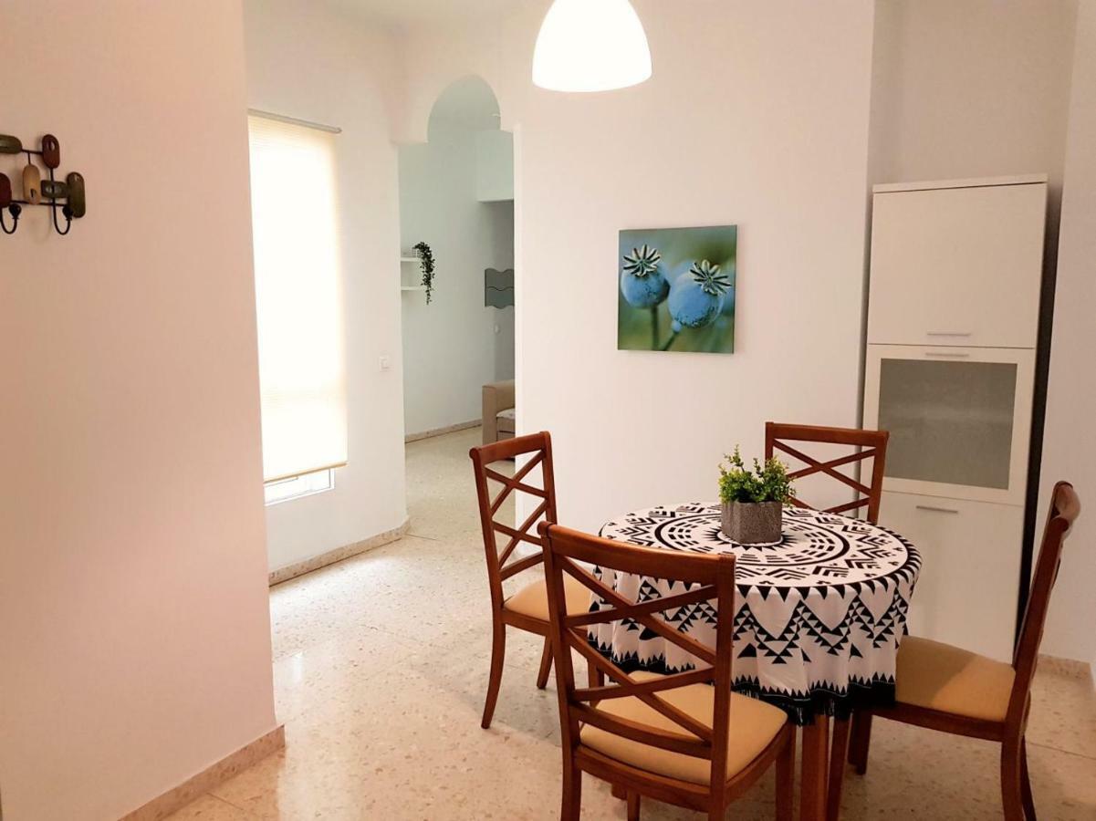 Apartamento Alfaqueque เซบีญา ภายนอก รูปภาพ